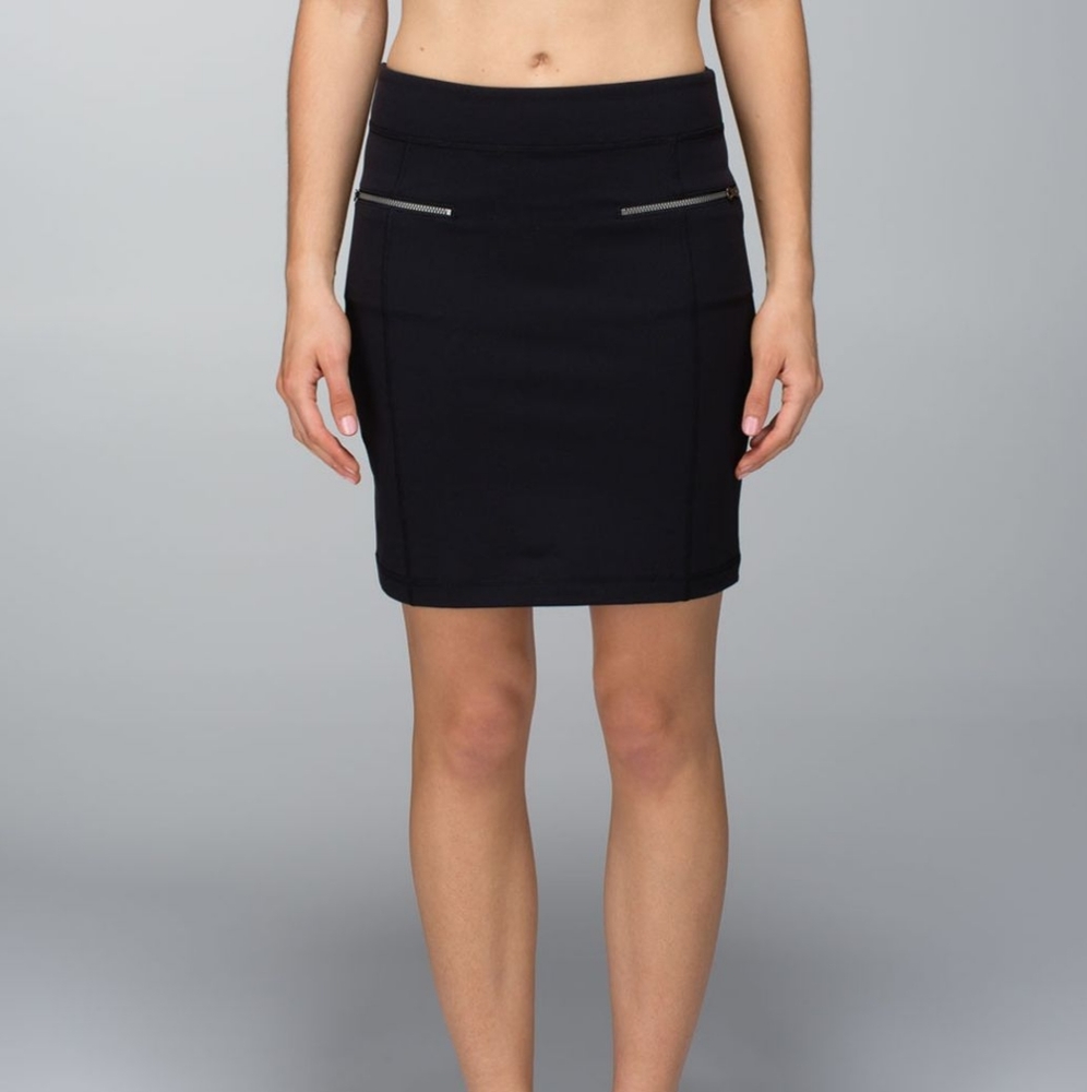 Lululemon Rocket Skirt Black
